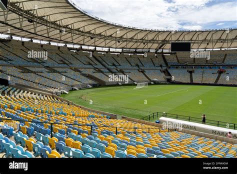 Concerto de Órion: Uma Sinfonia Celestial de Talento e Emoção no Estádio do Maracanã!